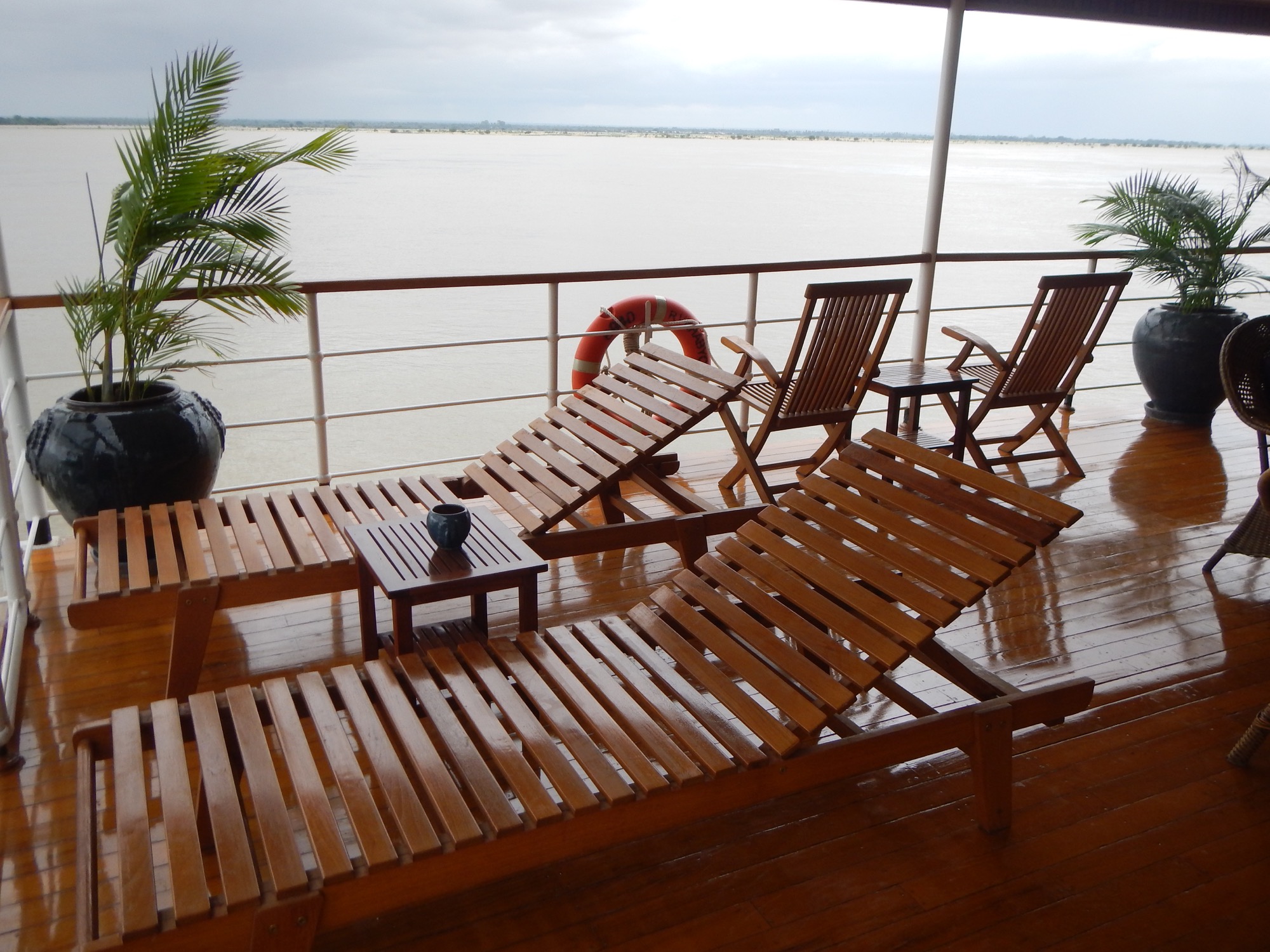 Pandaw RV Kha Byoo Pandaw Sun Deck.jpg